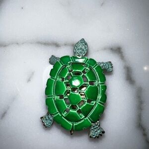 Vintage Green Little Turtle Pin!